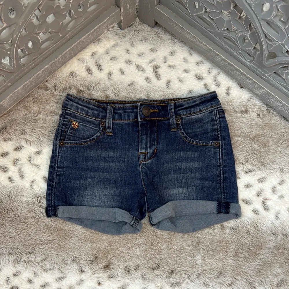 Hudson jean shorts girls XSmall dark wash denim classic preppy quiet luxury